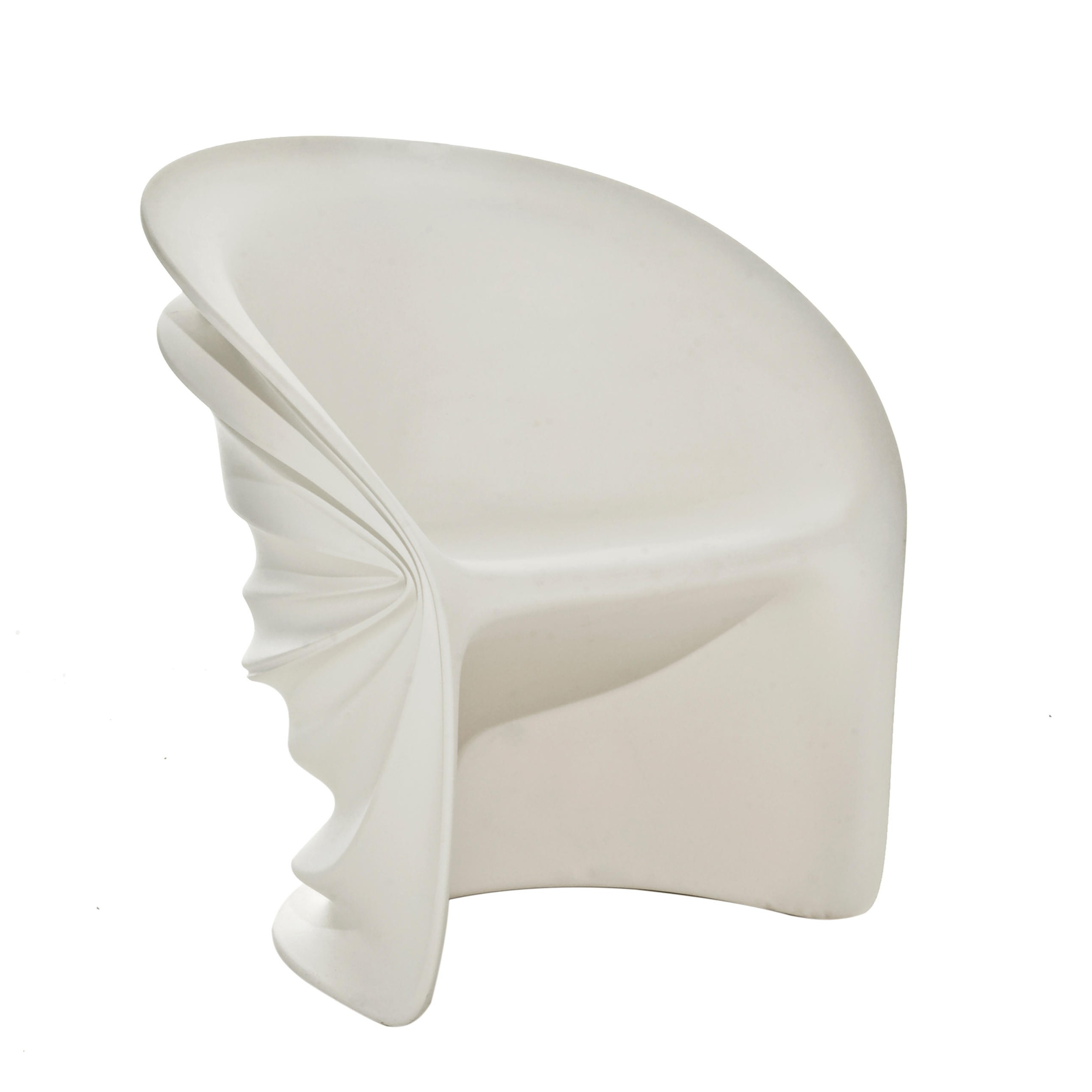 MODESTY VEILED πολυθρόνα
